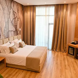 Hotell White Hill Hotel, & Conferences, Durrës